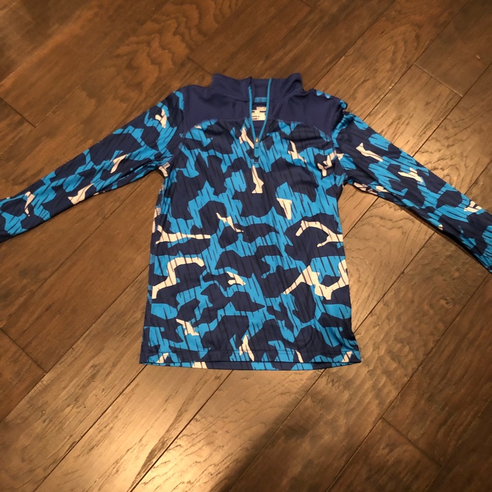 Under Armor pullover